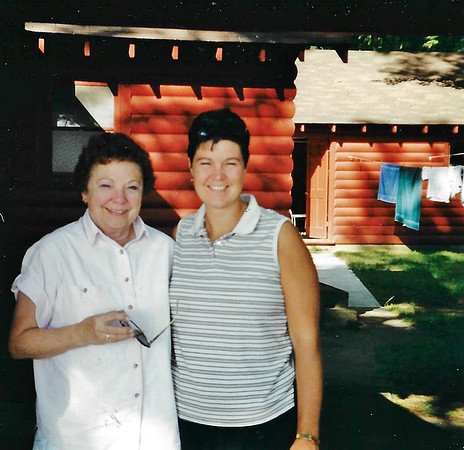 1999 (24)