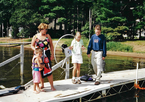 1999 (49)