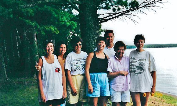 1999 (66)