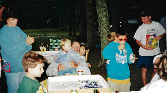 2000 (27)