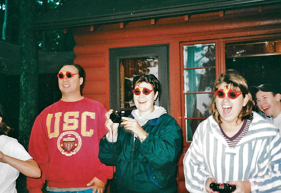 2000 (43)