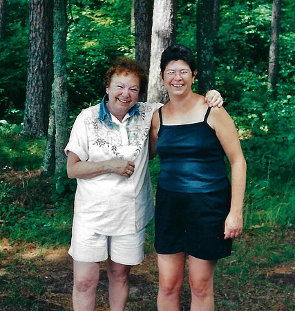 2001 (22)