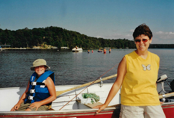 2003 (44)