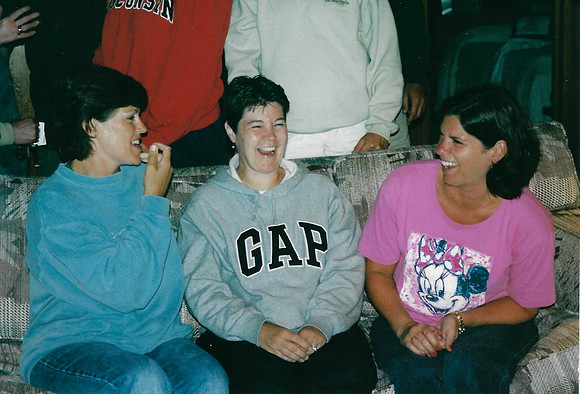 2004 (27)
