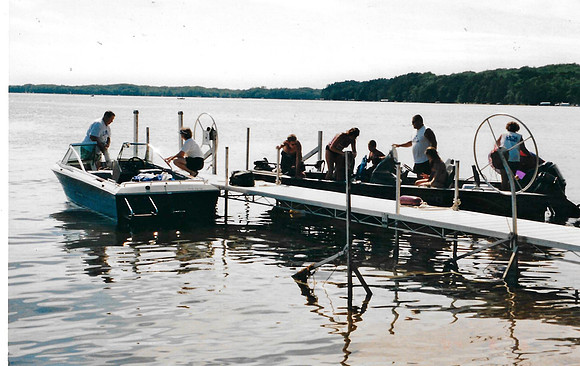 2004 (47)