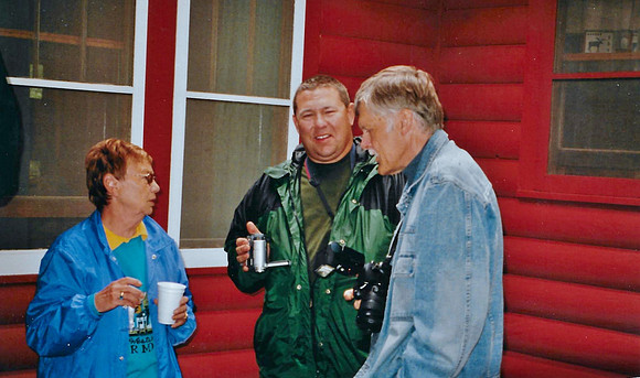 2004 (51)