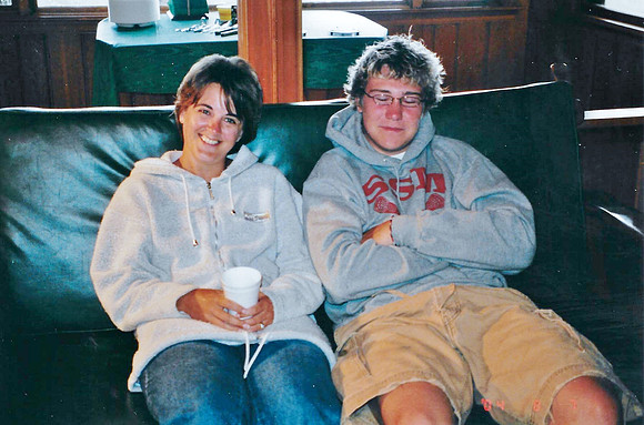 2004 (56)