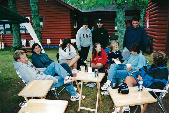 2004 (84)