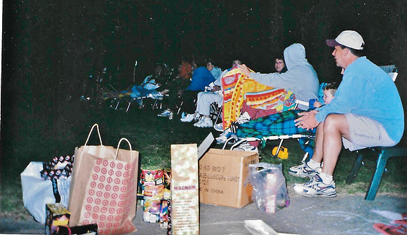 2004 (86)