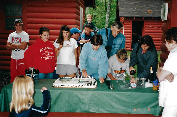 2004 (90)