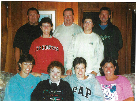 2004 (79)