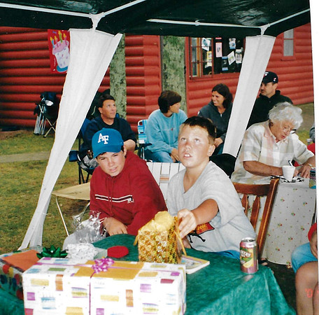 2004 (99)