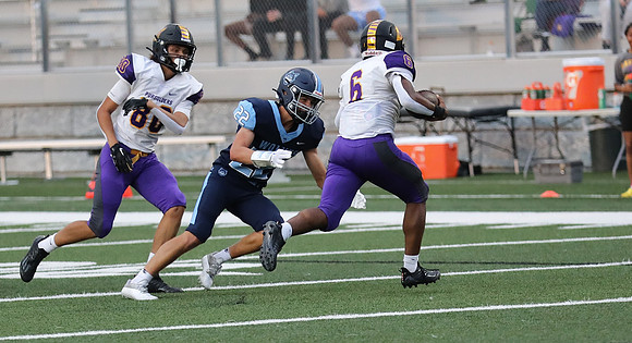 22 Jacob Holland  (12)