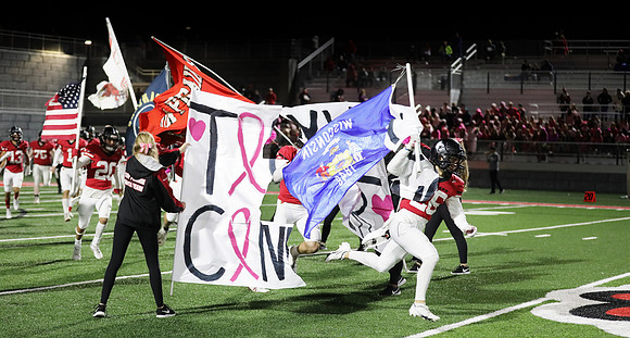 10-22-21 vs Madison La Follette Playoff Round 1  (9)