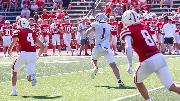 1 Brodie Mickschl (20)