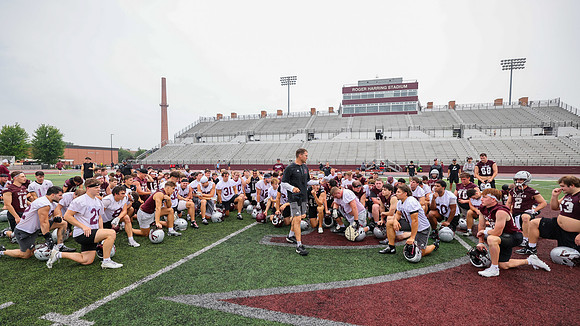 Coach Michael Zweifel (28)
