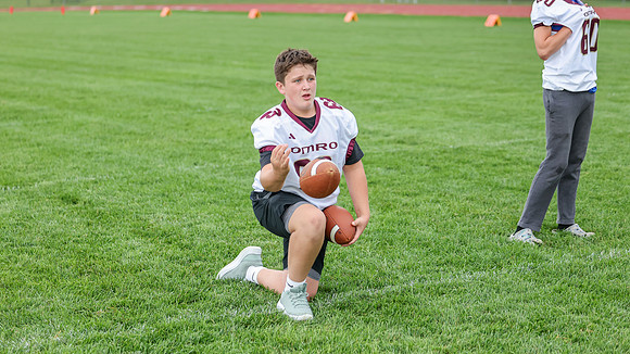 9-8-26 OMRO Foxes Grade School vs. Winneconne (138)