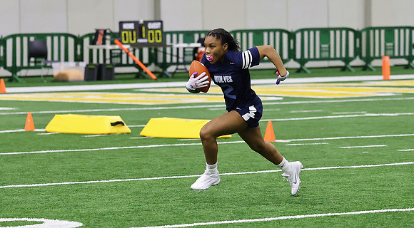 4-1-23 Team Skills Challenge Green Bay Packers Girls Flag Open  (26)