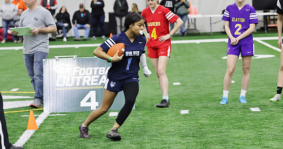 4-1-23 Team Skills Challenge Green Bay Packers Girls Flag Open  (50)