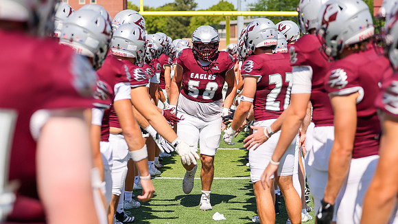 9-12 - 26 EAGLES vs. Hardin-Simmons (1198)