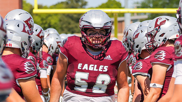 9-12 - 26 EAGLES vs. Hardin-Simmons (1205)