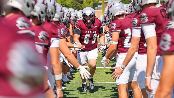 9-12 - 26 EAGLES vs. Hardin-Simmons (1240)