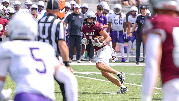 9-12 - 26 EAGLES vs. Hardin-Simmons (1531)