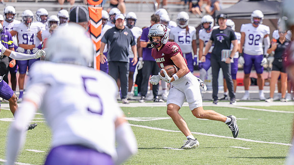 9-12 - 26 EAGLES vs. Hardin-Simmons (1530)