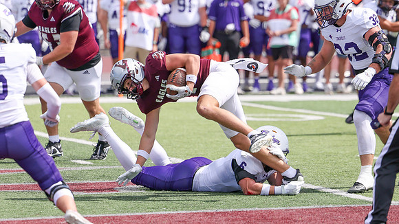 9-12 - 26 EAGLES vs. Hardin-Simmons (1543)