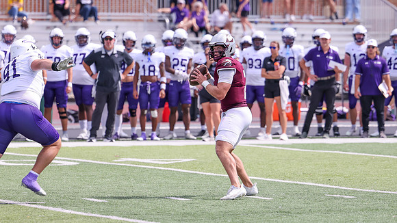 9-12 - 26 EAGLES vs. Hardin-Simmons (1591)