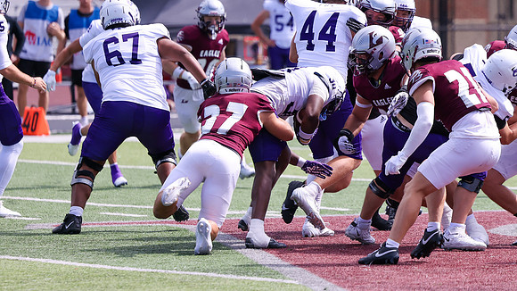 9-12 - 26 EAGLES vs. Hardin-Simmons (1658)