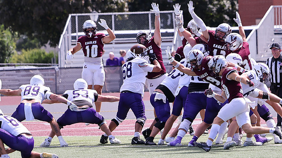 9-12 - 26 EAGLES vs. Hardin-Simmons (1704)