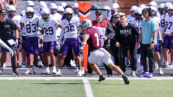 9-12 - 26 EAGLES vs. Hardin-Simmons (1734)