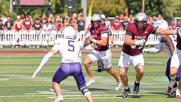 9-12 - 26 EAGLES vs. Hardin-Simmons (2109)
