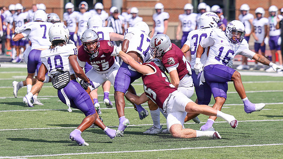 9-12 - 26 EAGLES vs. Hardin-Simmons (2250)