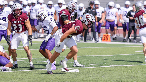 9-12 - 26 EAGLES vs. Hardin-Simmons (2285)