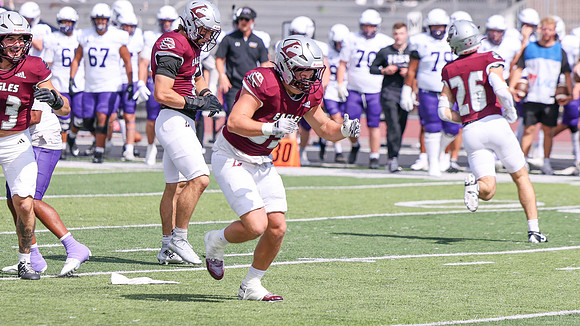 9-12 - 26 EAGLES vs. Hardin-Simmons (2288)
