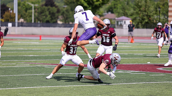 9-12 - 26 EAGLES vs. Hardin-Simmons (2433)