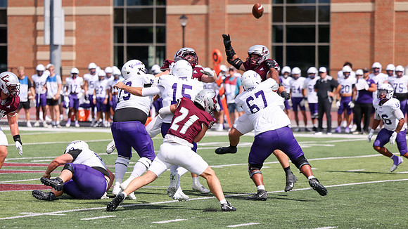 9-12 - 26 EAGLES vs. Hardin-Simmons (2473)