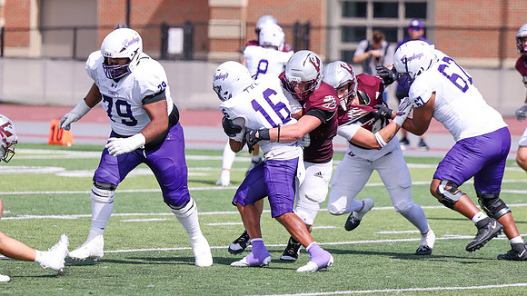 9-12 - 26 EAGLES vs. Hardin-Simmons (2517)