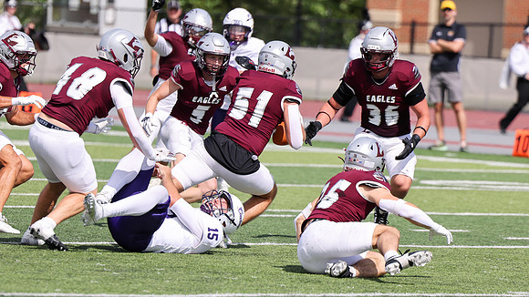 9-12 - 26 EAGLES vs. Hardin-Simmons (2585)