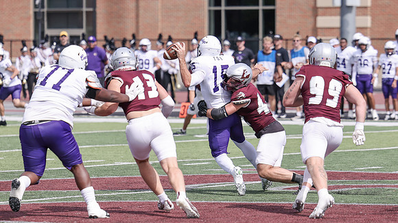 9-12 - 26 EAGLES vs. Hardin-Simmons (2710)