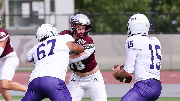 9-12 - 26 EAGLES vs. Hardin-Simmons (2819)