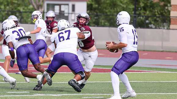 9-12 - 26 EAGLES vs. Hardin-Simmons (2818)