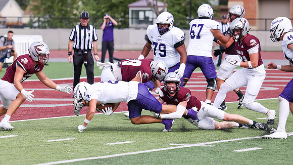 9-12 - 26 EAGLES vs. Hardin-Simmons (2836)