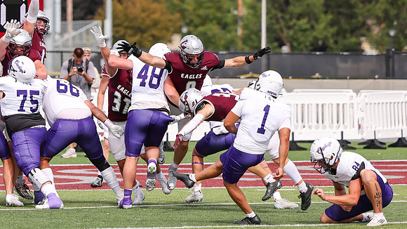 9-12 - 26 EAGLES vs. Hardin-Simmons (2885)