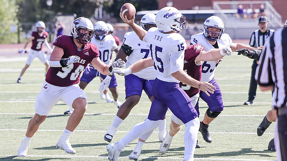 9-12 - 26 EAGLES vs. Hardin-Simmons (2972)