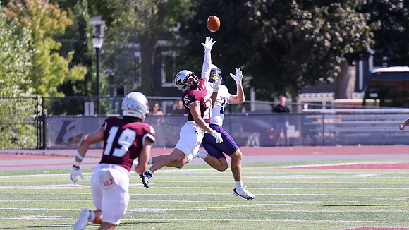 9-12 - 26 EAGLES vs. Hardin-Simmons (3279)