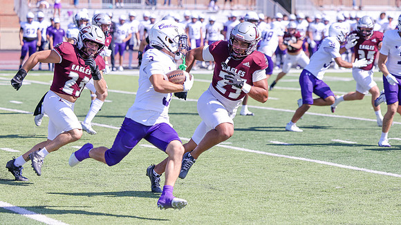 9-12 - 26 EAGLES vs. Hardin-Simmons (3215)