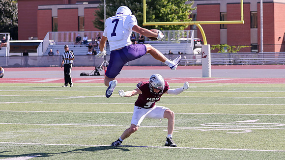 9-12 - 26 EAGLES vs. Hardin-Simmons (3312)